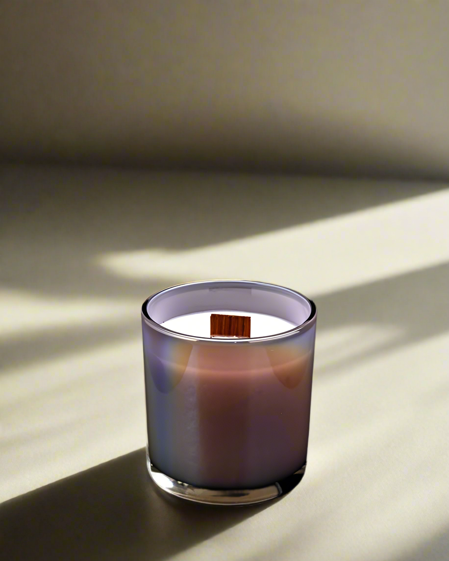 Iridescent Luxury Scented Candle | Hand-Poured Coconut Wax Blend | Non-Toxic & Clean Burning | Elegant Home Décor & Gift – Eves & Co